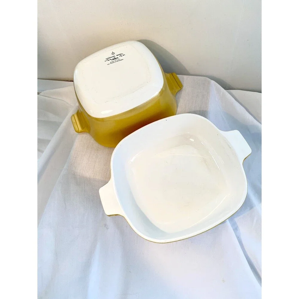 2 CORNING WARE P-1B 1 QT & P-1 3/4-B 1 3/4 QT HARVEST GOLD YELLOW CASSEROLE